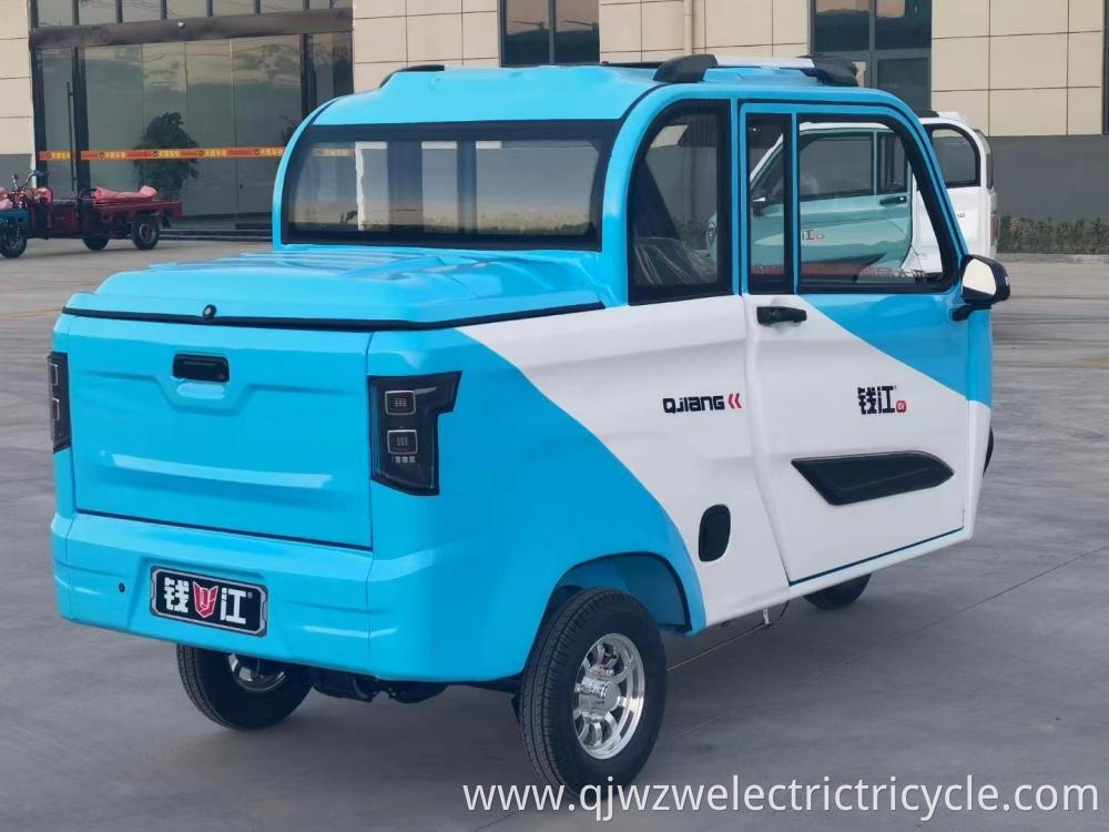 High performance Fully Enclosed Electric Tricycle